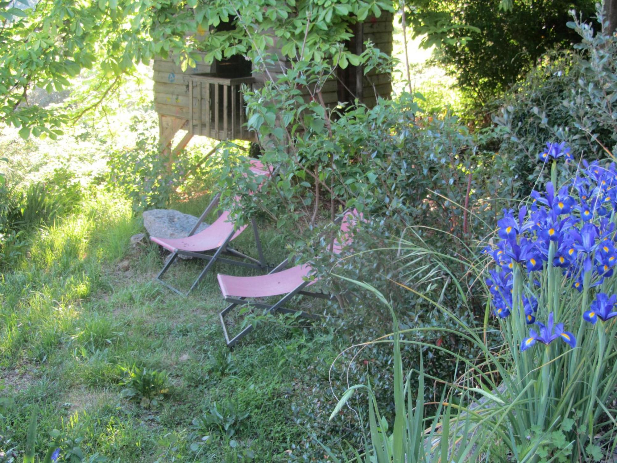 Bed and Breakfast La Colline Bleue Banne Exterior foto